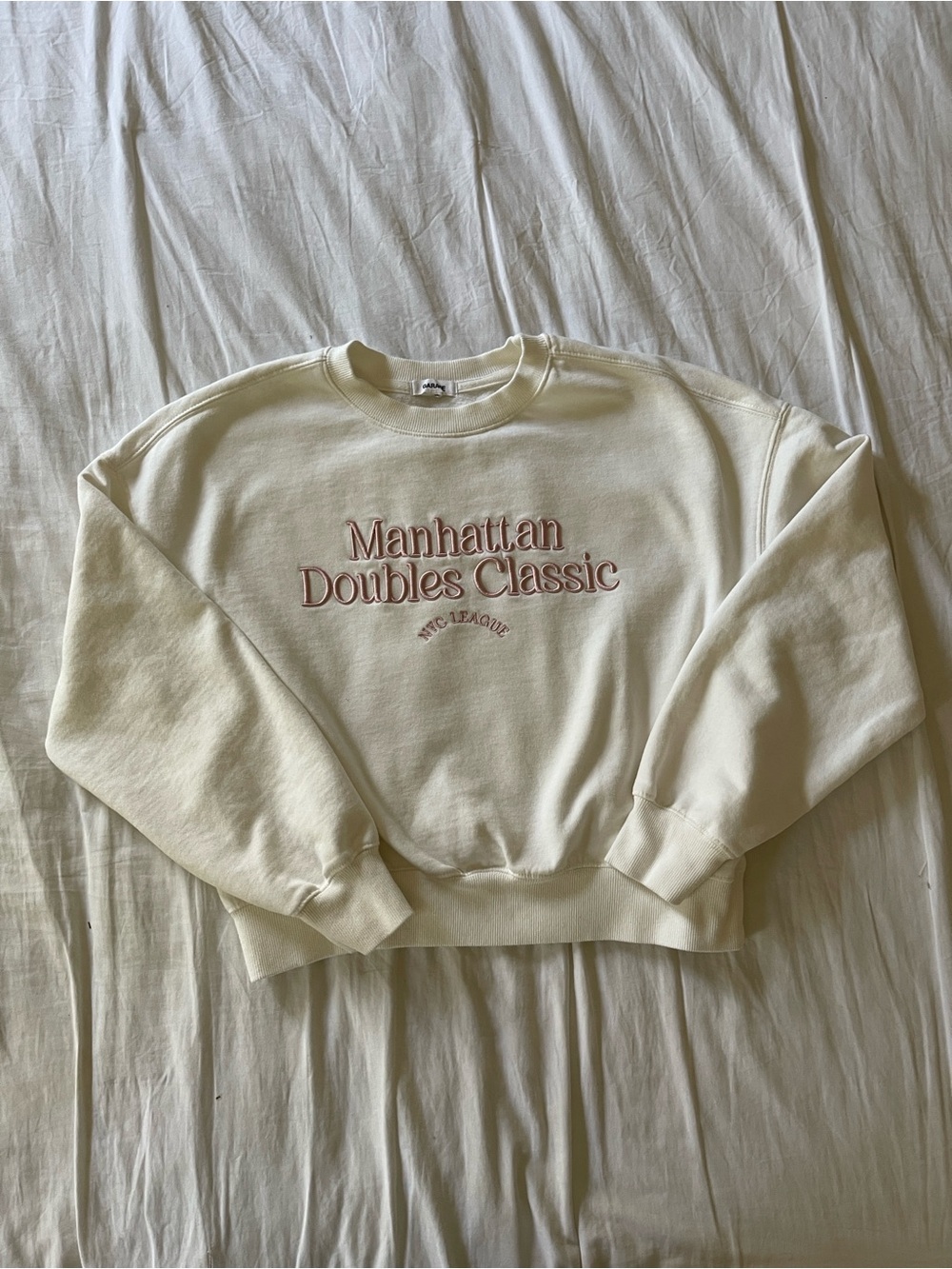Manhattan Doubles Classic Cream Crewneck Sweatshirt M Collegiate Tennis Preppy